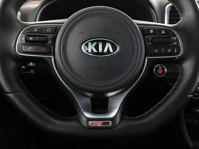 Kia Sportage 4X4 Automat Panorama Navi Klimatyzacja Podgrzewane fotele Skórzana tap IV (2016-2021)