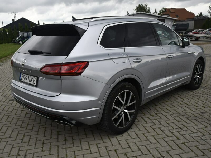 Volkswagen Touareg 3,0tdi DUDKI11 4x4.R-Line.Automat.Skóry.Kam.Cof.Navigacja.kredyt.OKAZJ III (2018-)