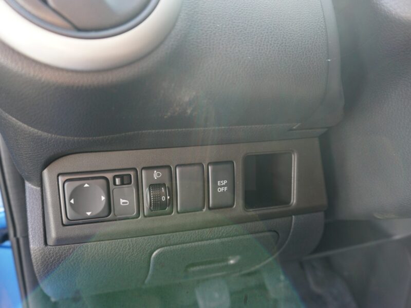 Nissan Note zarejestrowany, ubezpieczony I (2005-2013)