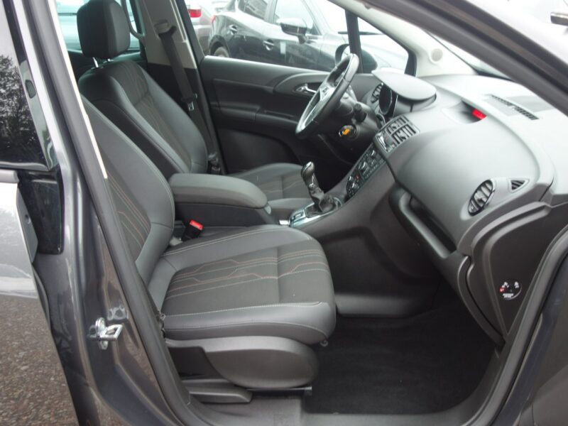 Opel Meriva Opel Meriva Adam 150 136tys przebiegu II (2010-)
