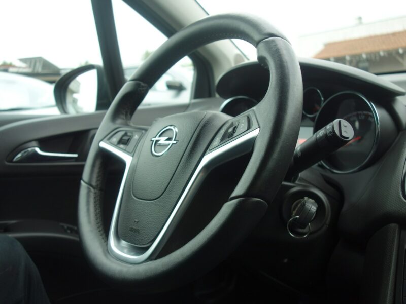 Opel Meriva Opel Meriva Adam 150 136tys przebiegu II (2010-)