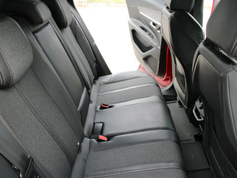 Peugeot 3008 GT Line G.fotele automat FOCAL II (2016-)