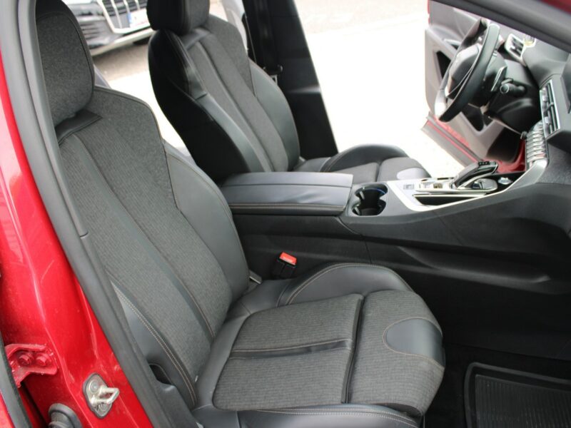 Peugeot 3008 GT Line G.fotele automat FOCAL II (2016-)