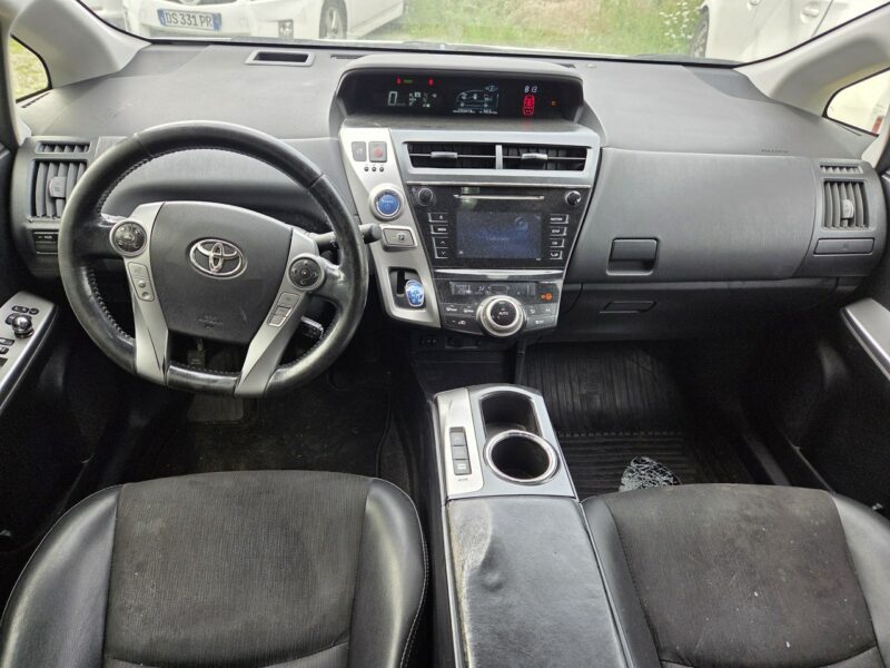 Toyota Prius+ 1.8 HSD 136KM 7 os. LED Pół-skóra Head up Uszkodzony Tył!
