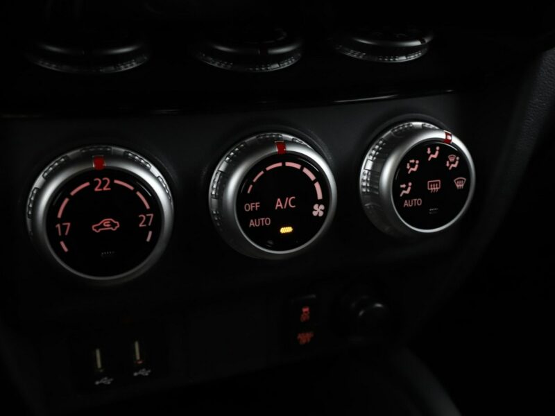 Mitsubishi ASX LPG automat niski przebieg alcantara navi kamera klima-auto tempomatLP