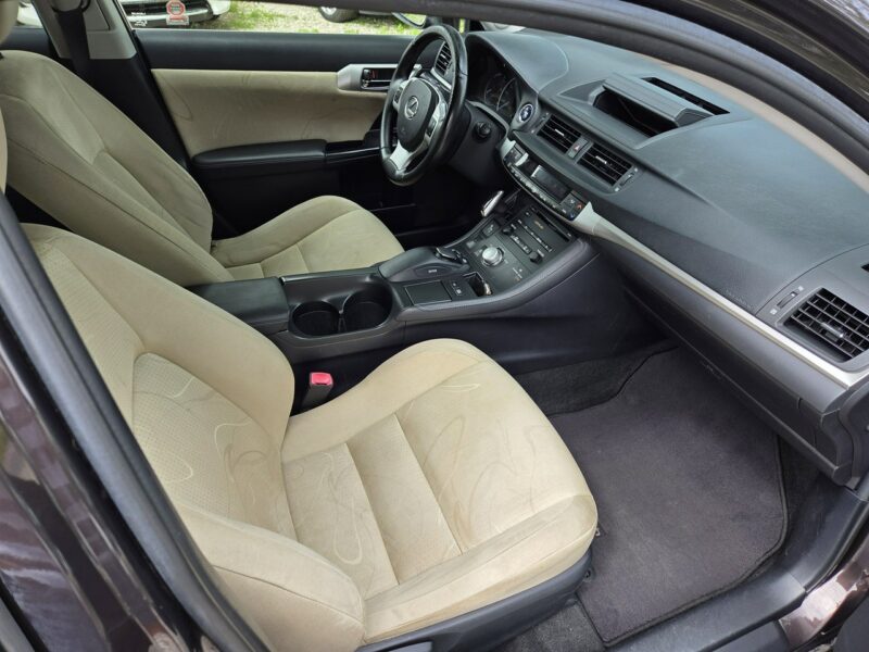 Lexus CT CT 200H 136KM Kamera ast. parkowania Full LED Alkantara Navi I (2010-)