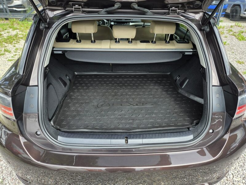 Lexus CT CT 200H 136KM Kamera ast. parkowania Full LED Alkantara Navi I (2010-)