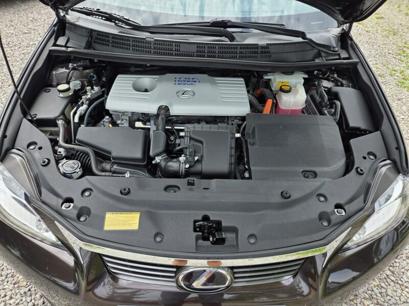 Lexus CT CT 200H 136KM Kamera ast. parkowania Full LED Alkantara Navi I (2010-)