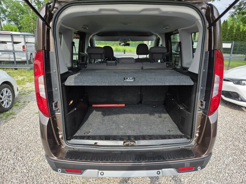 Fiat Doblo 1.6 Multijet Lift Full Opcja Skóra Klimatronik PDC Bardzo dobry stan II (2009-)
