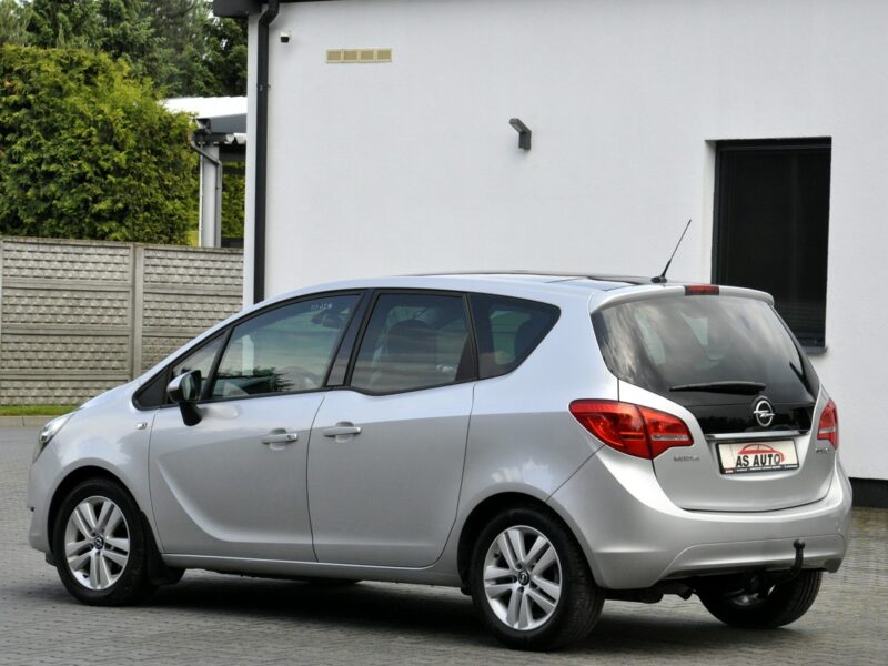 Opel Meriva 1,4T 140KM Enjoy/Panorama/Alu/LEDy/Climatronic/Serwis/Parktronic II (2010-)