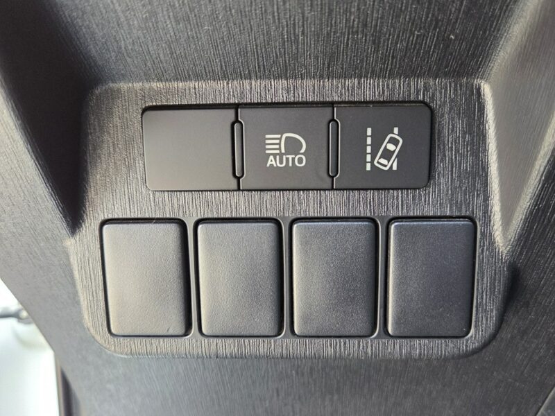 Toyota Prius+ 1.8 HSD 136KM Hand free Serwisowany 7 osobowy Bezwypadkowy