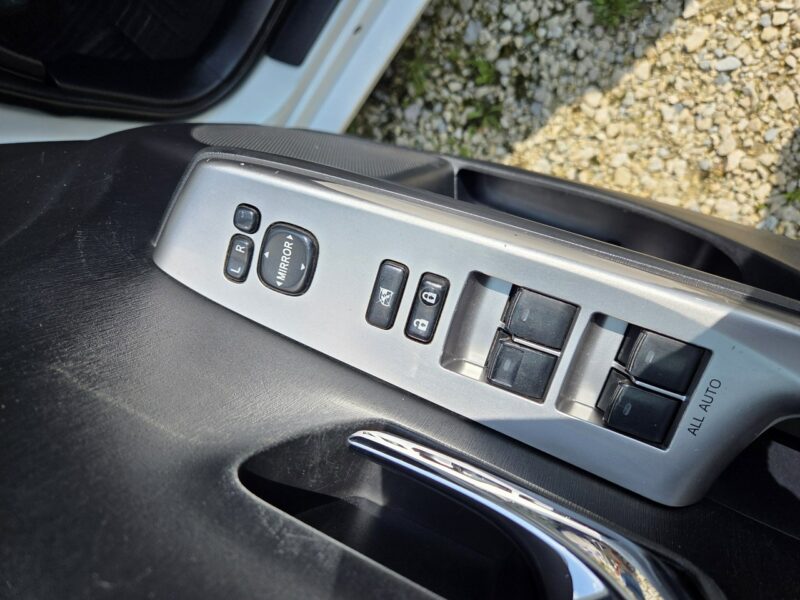 Toyota Prius+ 1.8 HSD 136KM Hand free Serwisowany 7 osobowy Bezwypadkowy
