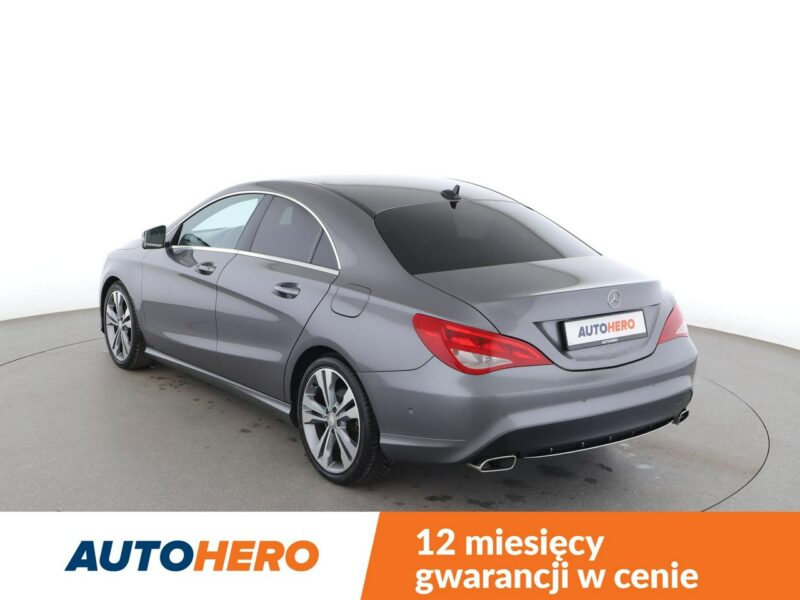 Mercedes CLA 180 Urban Klimatyzacja Tempomat Nawigacja Grzane Fotele Park Assist Kamera I (2013-2019)