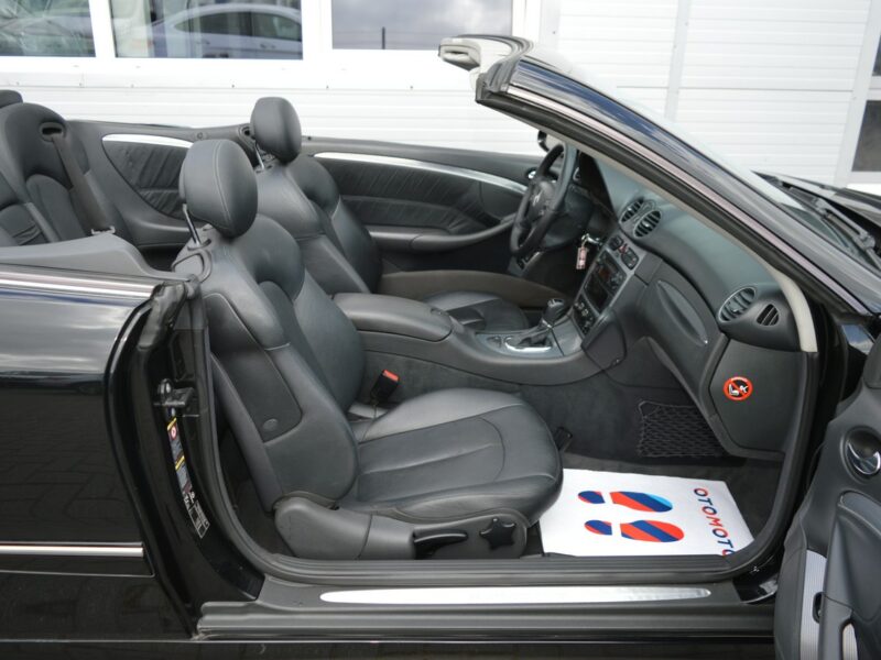 Mercedes CLK 200 1.8i Kompressor Automat Cabrio Avantgarde Skóra Opłaty do 26.03.2026 W209 (2002-)