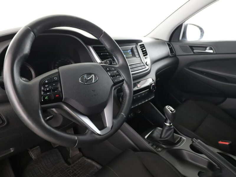 Hyundai Tucson 1.6 Benzyna Klimatyzacja Tempomat Grzana Kanapa Fotele Kierownica PDC III (2015-2020)