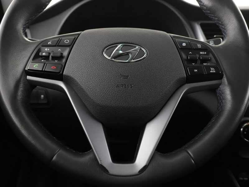 Hyundai Tucson 1.6 Benzyna Klimatyzacja Tempomat Grzana Kanapa Fotele Kierownica PDC III (2015-2020)