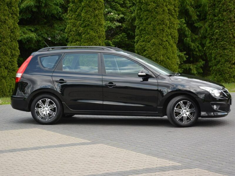 Hyundai i30 Lift Klimatronic pół-Skóry Parktronik Grzane fotele Oryginał ASO I (2002-2013)