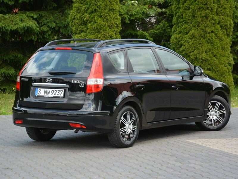 Hyundai i30 Lift Klimatronic pół-Skóry Parktronik Grzane fotele Oryginał ASO I (2002-2013)