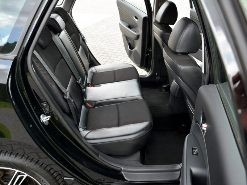 Hyundai i30 Lift Klimatronic pół-Skóry Parktronik Grzane fotele Oryginał ASO I (2002-2013)