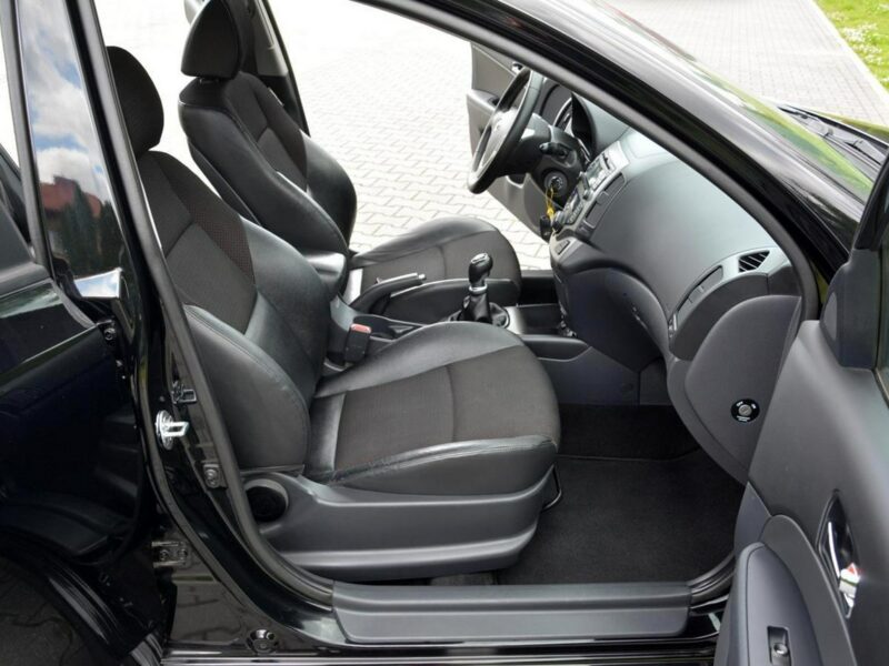 Hyundai i30 Lift Klimatronic pół-Skóry Parktronik Grzane fotele Oryginał ASO I (2002-2013)
