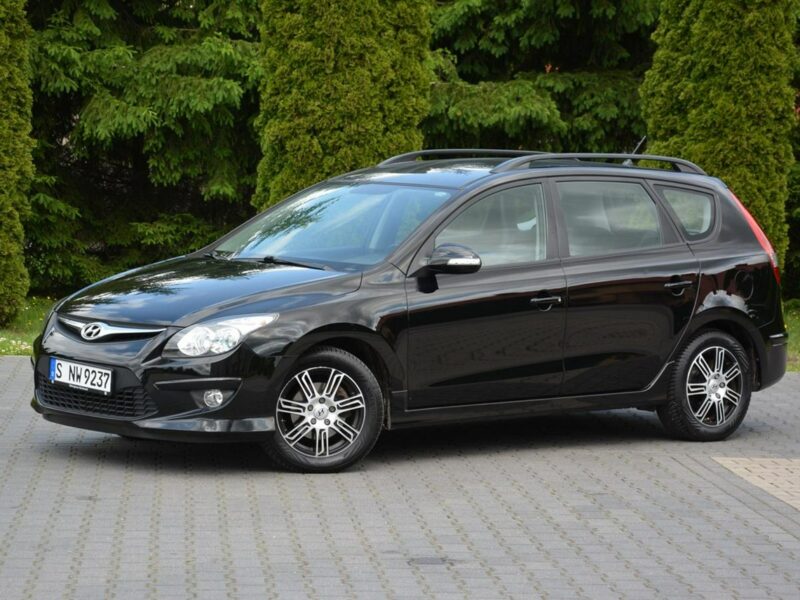 Hyundai i30 Lift Klimatronic pół-Skóry Parktronik Grzane fotele Oryginał ASO I (2002-2013)