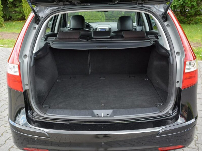 Hyundai i30 Lift Klimatronic pół-Skóry Parktronik Grzane fotele Oryginał ASO I (2002-2013)