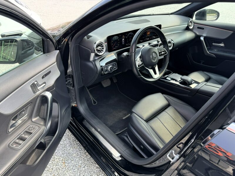 Mercedes A 250 LED, Klima, Temp, Kamera, Grzane Fotele, Ambiente, Panorama, Asystenci W177 (2018-)
