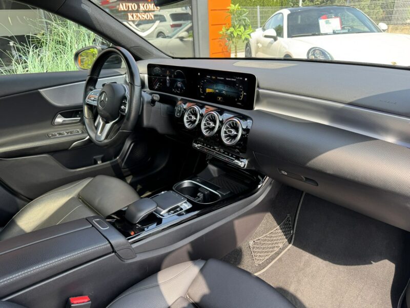 Mercedes A 250 LED, Klima, Temp, Kamera, Grzane Fotele, Ambiente, Panorama, Asystenci W177 (2018-)