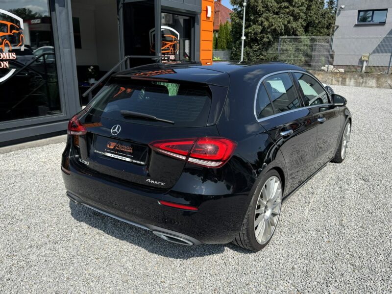 Mercedes A 250 LED, Klima, Temp, Kamera, Grzane Fotele, Ambiente, Panorama, Asystenci W177 (2018-)