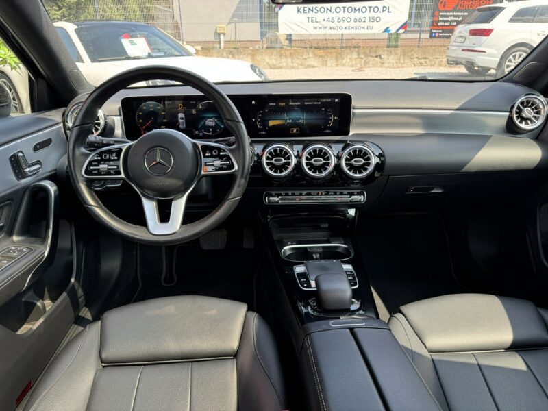 Mercedes A 250 LED, Klima, Temp, Kamera, Grzane Fotele, Ambiente, Panorama, Asystenci W177 (2018-)