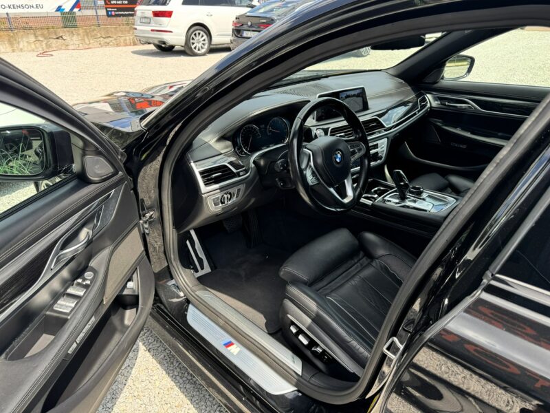 BMW 740 Carbon, Panorama, Wentylowane podgrzewane fotele, LED, Kamera, HARMAN G11/12 (2015-2022)
