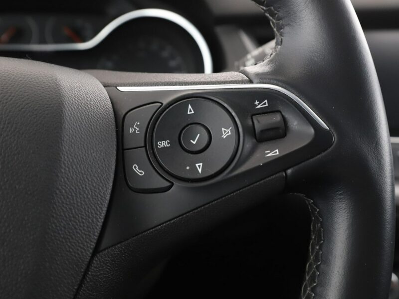 Opel Grandland X FV23% Navi Klimatyzacja Czujniki parkowania Podgrzewane fotele Bluetoo