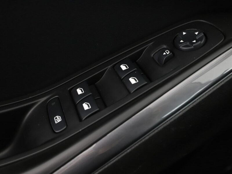 Opel Grandland X FV23% Navi Klimatyzacja Czujniki parkowania Podgrzewane fotele Bluetoo