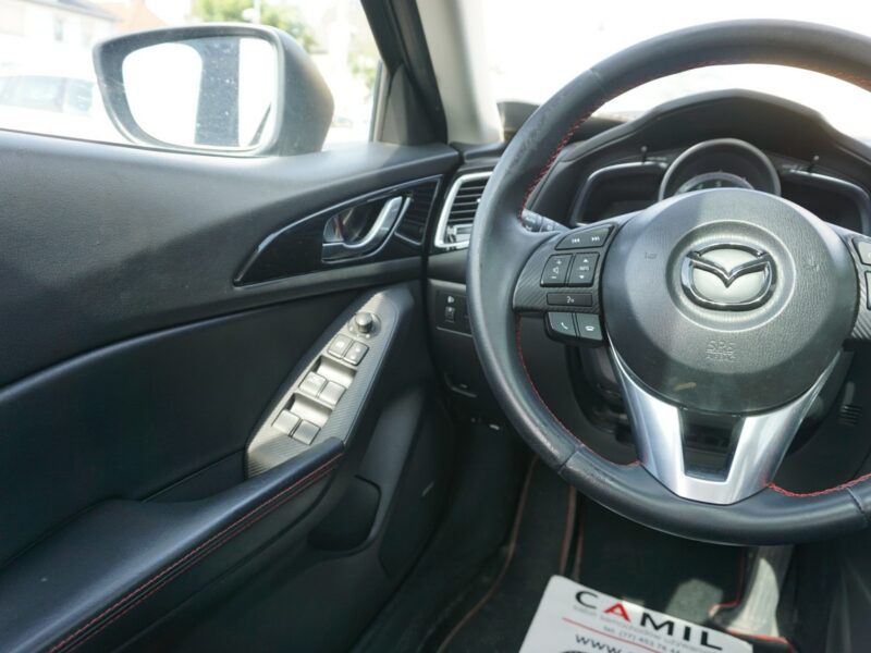 Mazda 3 zarejestrowany, ubezpieczony III (2013-)