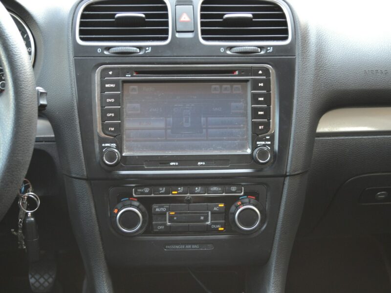 Volkswagen Golf Zarejestrowany*Nawigacja*Climatronic*alufelgi*MPI*Tempomat VI (2008-2012)