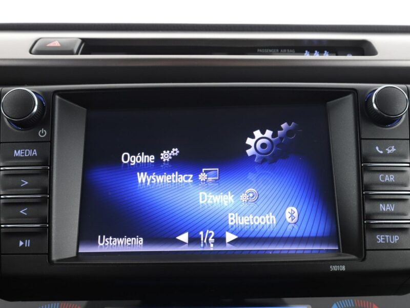 Toyota RAV-4 LED, półskóra kamera i czujniki parkowania el. klapa IV (2012-)