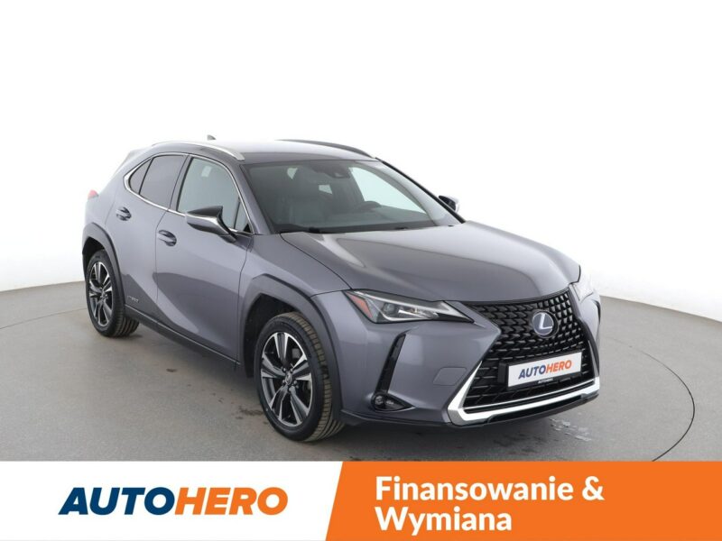 Lexus UX GRATIS! Pakiet Serwisowy o wartości 1000 zł!