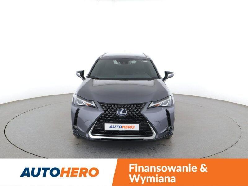 Lexus UX GRATIS! Pakiet Serwisowy o wartości 1000 zł!