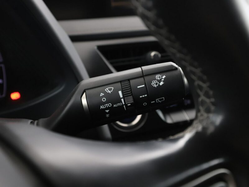 Lexus UX GRATIS! Pakiet Serwisowy o wartości 1000 zł!