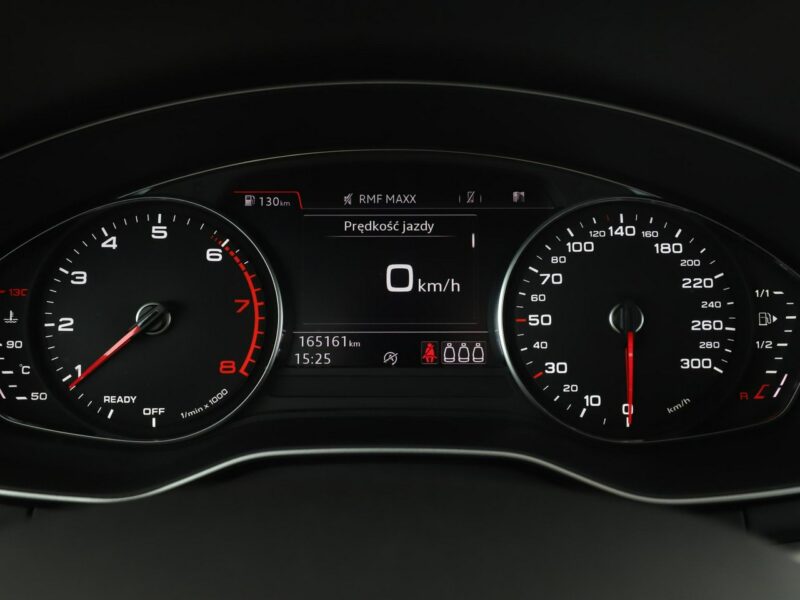 Audi A4 GRATIS! Pakiet Serwisowy o wartości 1000 zł! B9 (2015-)