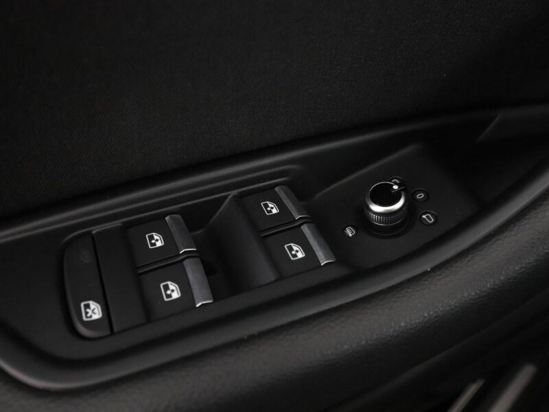Audi A4 GRATIS! Pakiet Serwisowy o wartości 1000 zł! B9 (2015-)