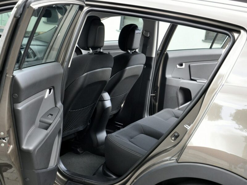 Kia Sportage 1,6i 135KM XL/Navi/Ledy/Serwis/PDC/Alufelgi/USB/1Rej. 2013. III (2010-2015)
