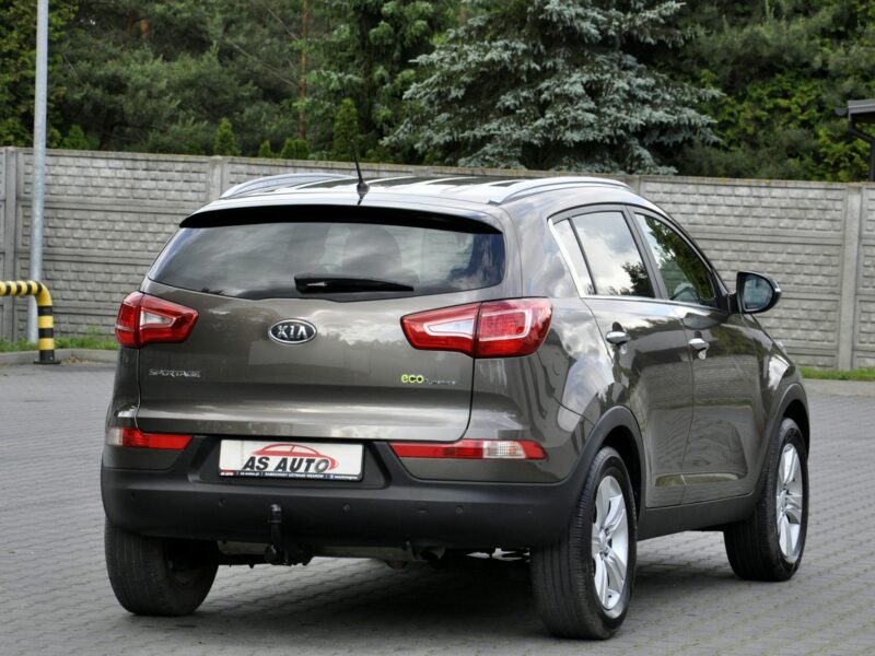 Kia Sportage 1,6i 135KM XL/Navi/Ledy/Serwis/PDC/Alufelgi/USB/1Rej. 2013. III (2010-2015)
