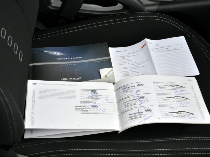 Kia Sportage 1,6i 135KM XL/Navi/Ledy/Serwis/PDC/Alufelgi/USB/1Rej. 2013. III (2010-2015)