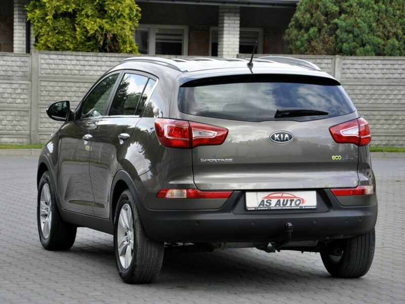 Kia Sportage 1,6i 135KM XL/Navi/Ledy/Serwis/PDC/Alufelgi/USB/1Rej. 2013. III (2010-2015)