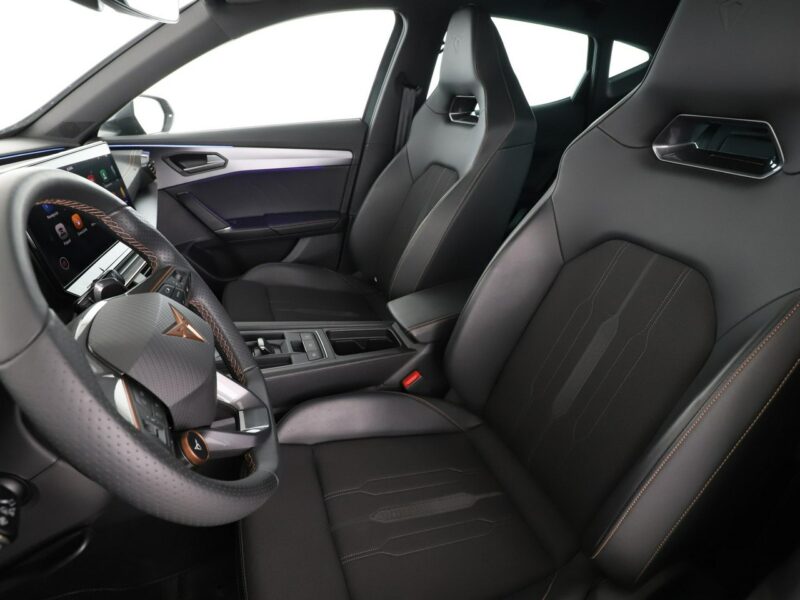Cupra Formentor PHEV 245KM full LED el. sterowane i ogrzewane fotele navi virtual cocp