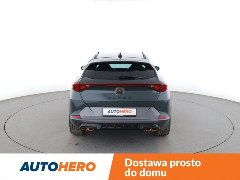 Cupra Formentor PHEV 245KM full LED el. sterowane i ogrzewane fotele navi virtual cocp
