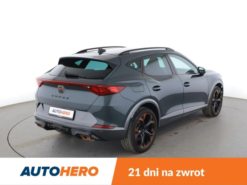 Cupra Formentor PHEV 245KM full LED el. sterowane i ogrzewane fotele navi virtual cocp