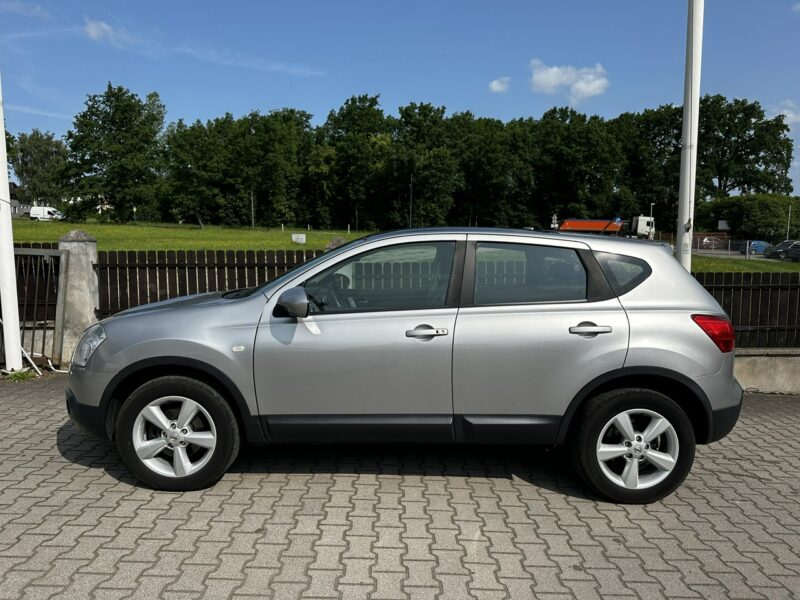 Nissan Qashqai 2,0 benzyna 141 ps 4x4 116 tyś km świeżo zarejestrowany kamera I (2007-2013)