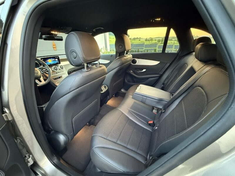 Mercedes GLC 300 GLC 300 d 4Matic 9G-TRONIC Exclusive